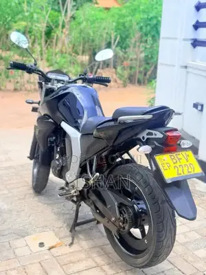 Yamaha FZ 2017 Motorbike (Used)
