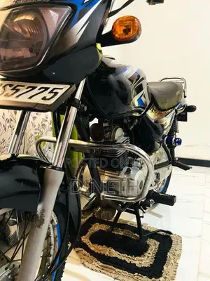 Bajaj CT-100 2016 Motorbike (Used)