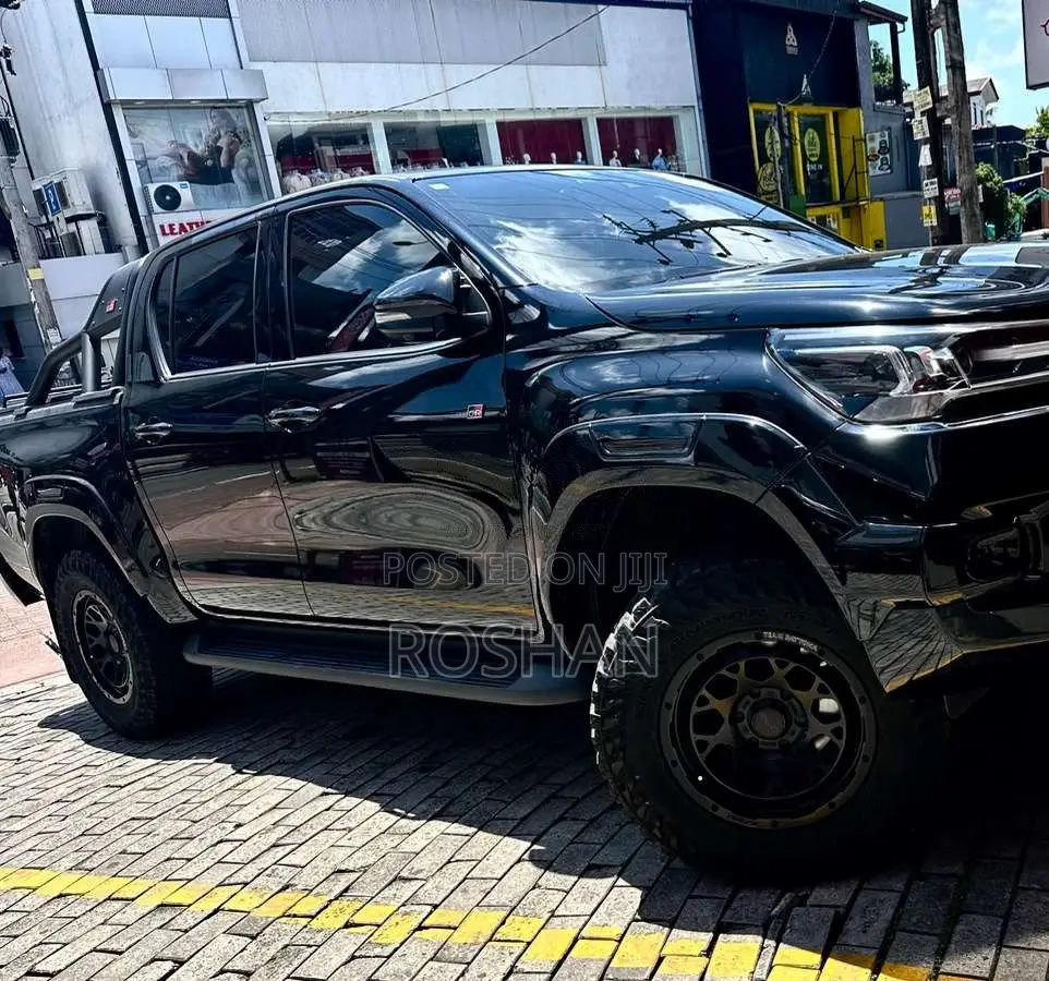 Toyota HILUX GRMODIFIED IN JAPAN Nov 2023 Pickup (Used)