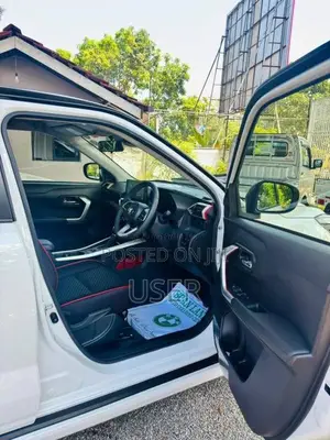 Toyota Raize 2025 SUV Unregistered (Recondition)