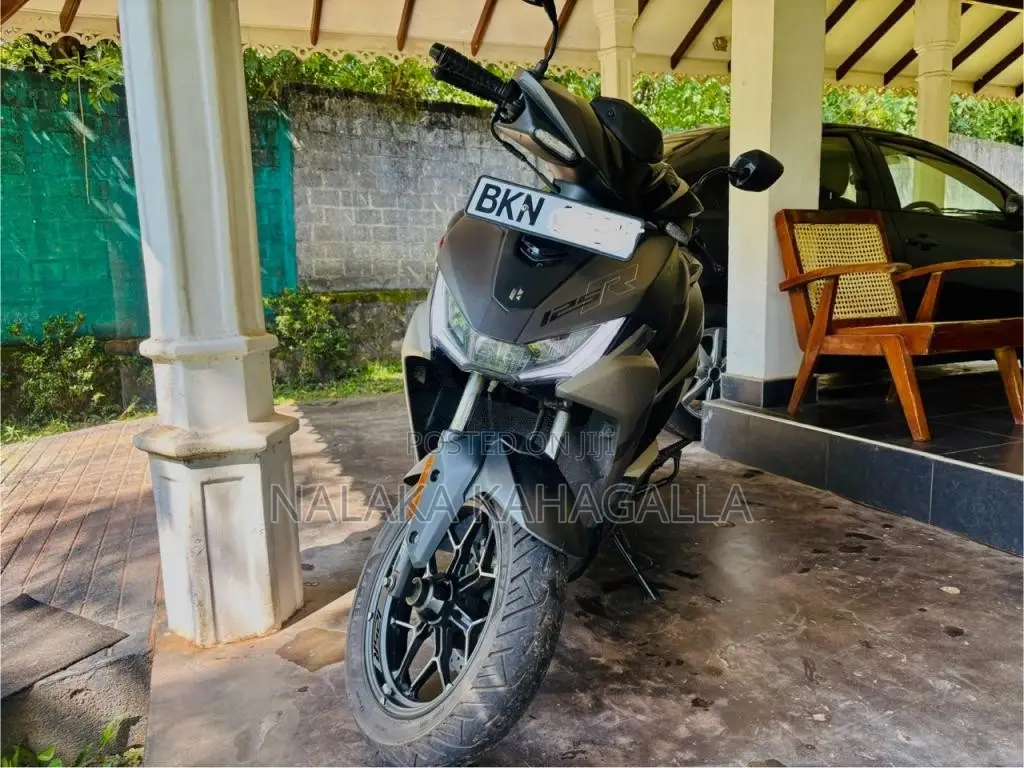 Hero Xoom 125 2026 Motorbike (Used)