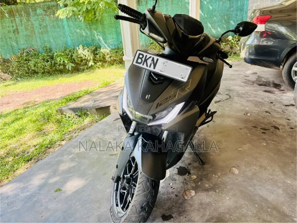 Hero Xoom 125 2026 Motorbike (Used)