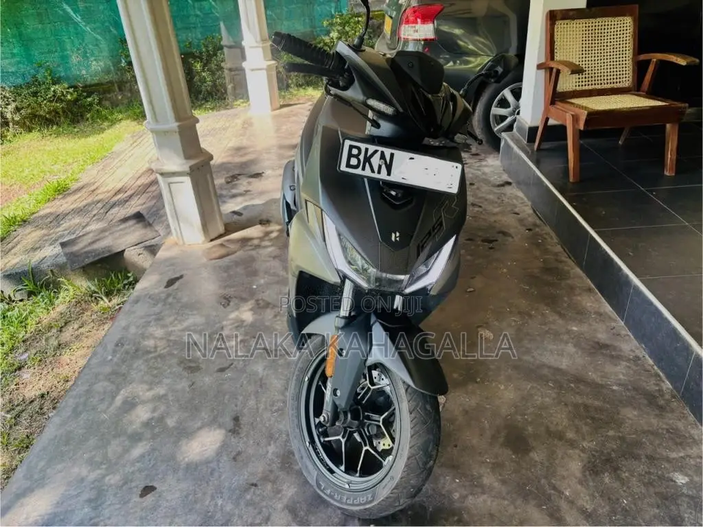 Hero Xoom 125 2026 Motorbike (Used)