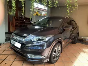 Honda Vezel 2014 SUV (Used)