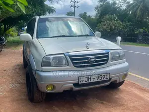 Suzuki Escudo 2004 SUV (Used)