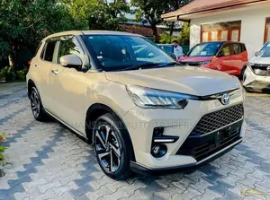 Toyota Raize Z Hybrid 2025