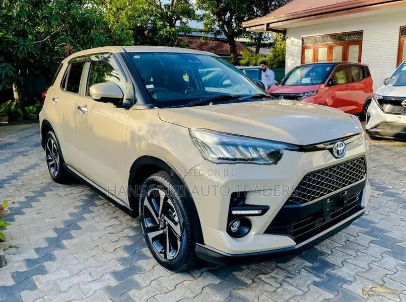 Toyota Raize Z Hybrid 2025