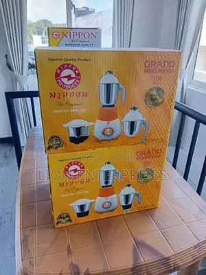 Nippon grand mixer grinder