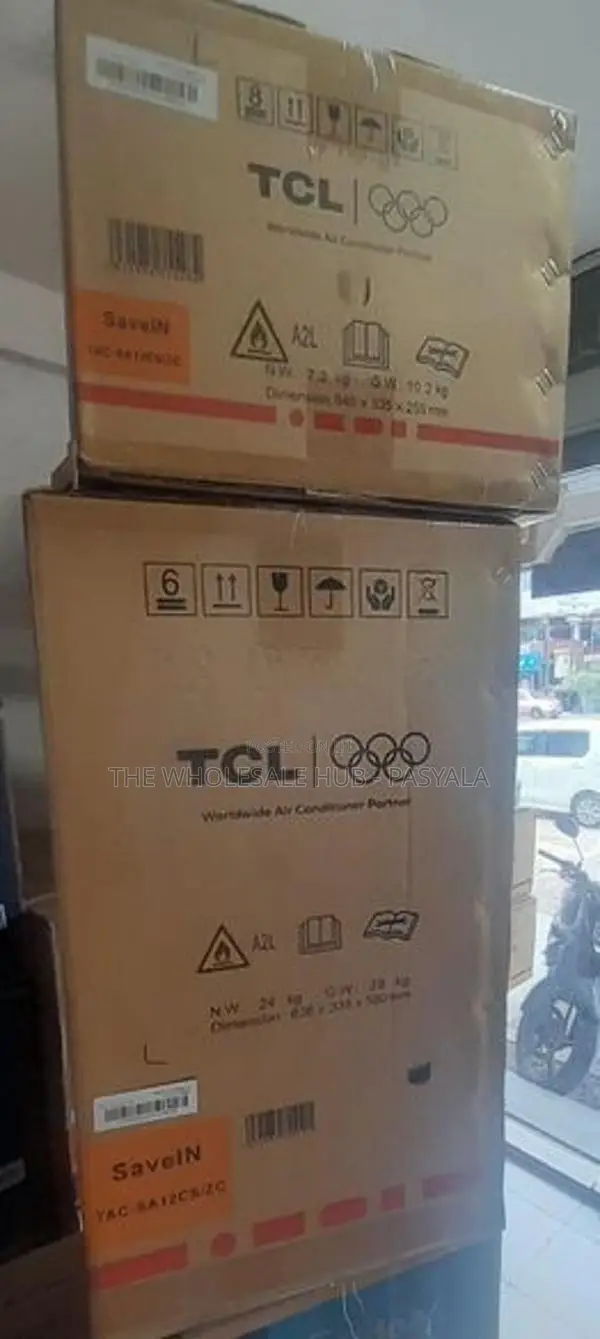 TCL 12000 BTU H Air Conditioner