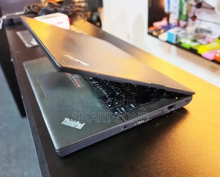 Core i5 6TH GEN |8GB RAM| 128GB SSD Laptop