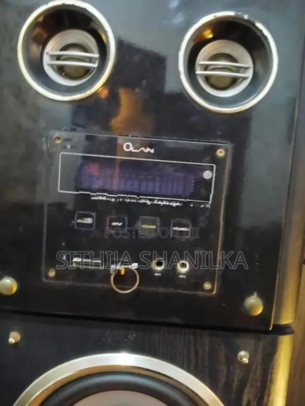 Olan Speaker Set