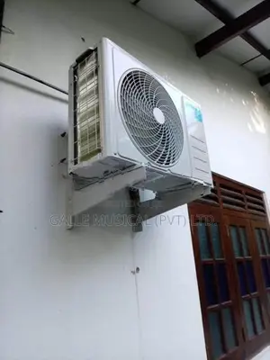 Sisil 12000BTU Non Inverter Air Conditioner -R32