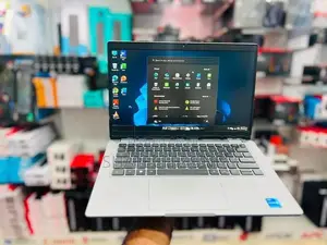 Laptop i5 11th GEN 16GB RAM|256GB NVME|14" FHD|WiFi - Dell Latitude 35