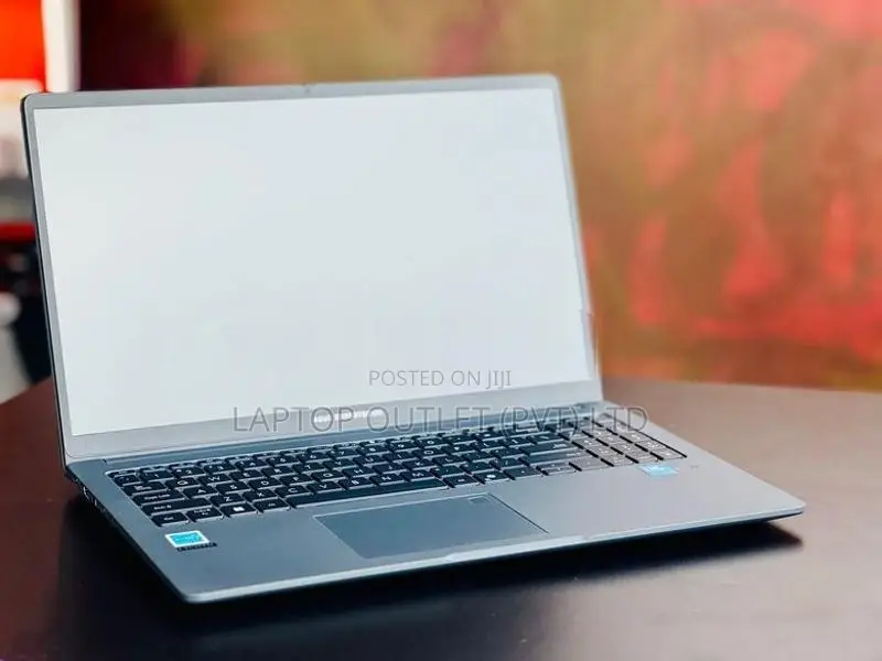 Asus Core i5-14th Gen | 8GB RAM DDR5 512GB NVMe Win 11