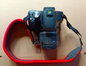 Canon EOS 500D Dslr Camera With 18-55mm Lens