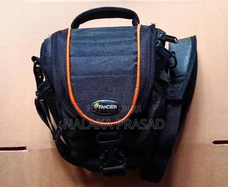 Canon EOS 500D Dslr Camera With 18-55mm Lens