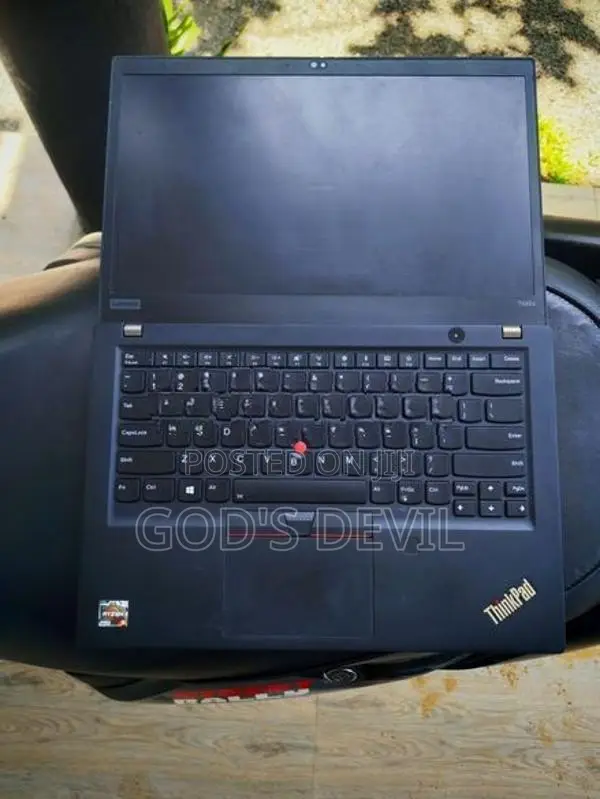 Lenovo ThinkPad T495s — Ryzen 5 Pro 16GB RAM 512GB SSD Touchscreen