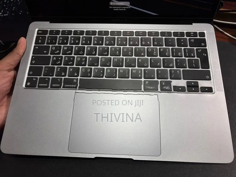 MacBook Air M1 2020 - 8GB RAM / 256GB SSD