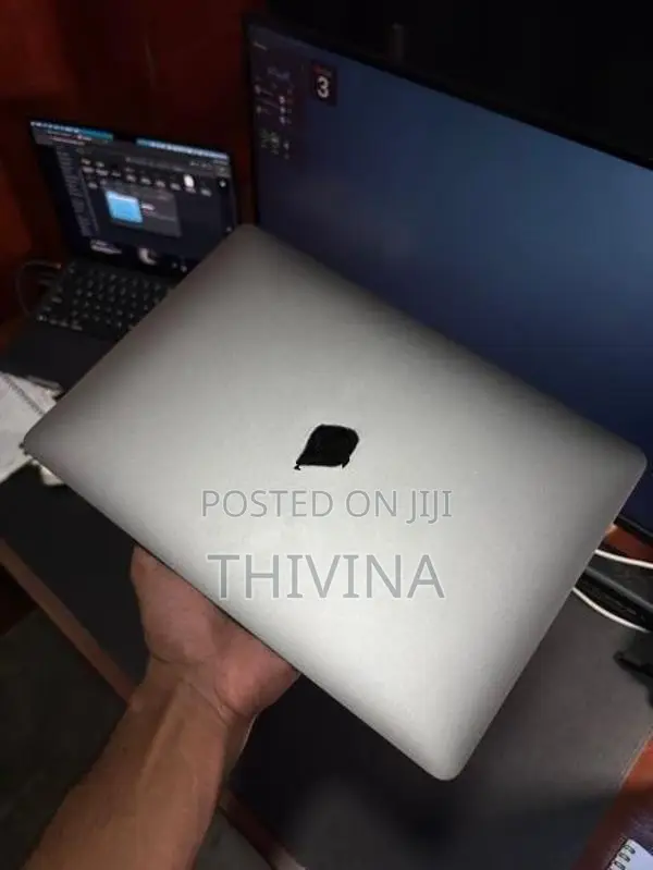 MacBook Air M1 2020 - 8GB RAM / 256GB SSD
