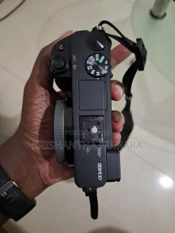 Sony a6400