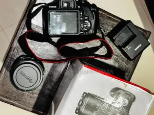 Canon EOS Rebel t7 DSLR camara