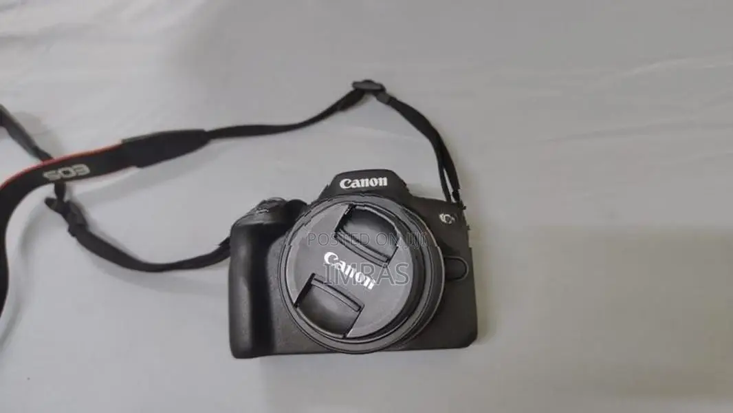 Canon EOS R100 DSLR Camera