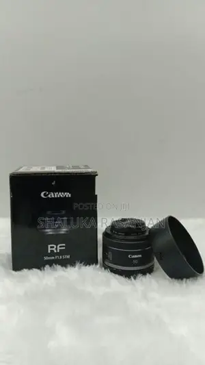 Canon RF 50mm f/1.8 STM Lens