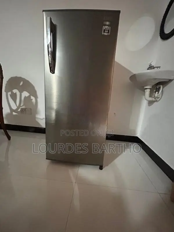 Sisil Refrigerator One Door
