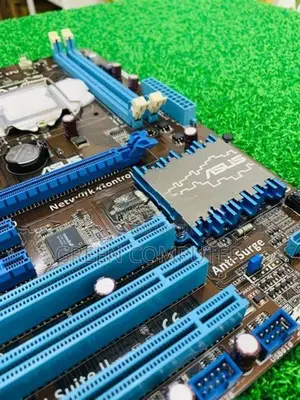 P8H61 R2.0 ASUS 3rd Gen Motherboard