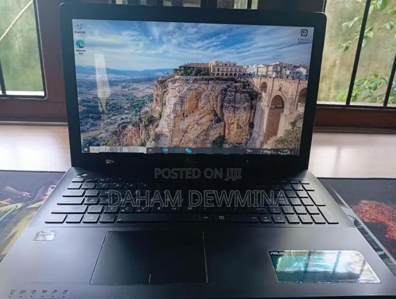 ASUS P550C