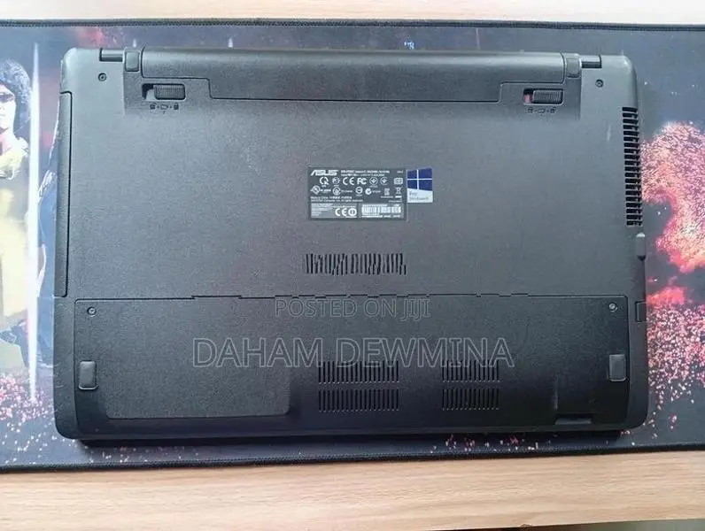 ASUS P550C