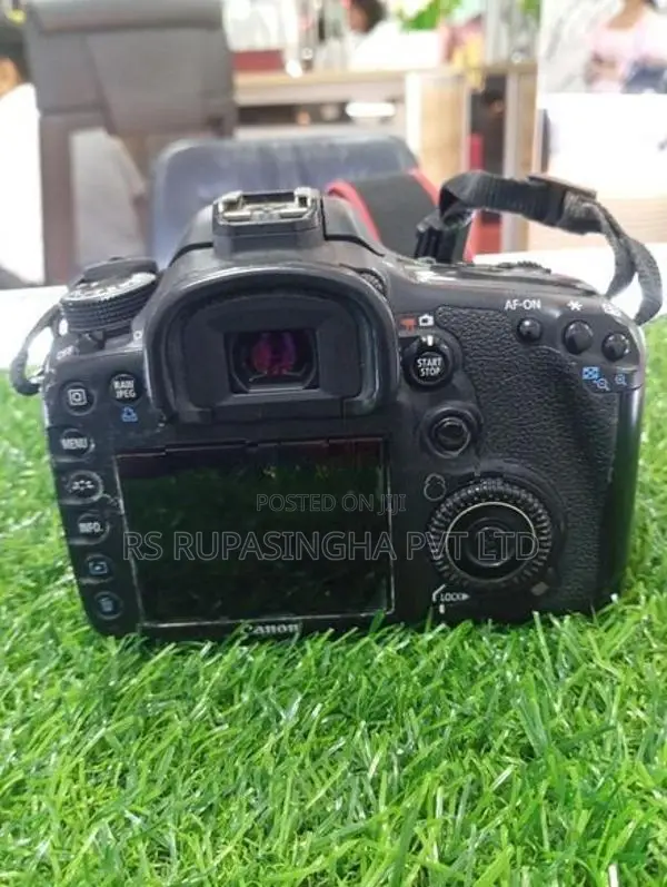 CANON 7D Dslr Camera