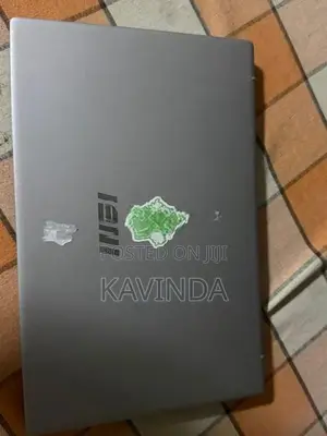 MSI Modern 15 Laptop