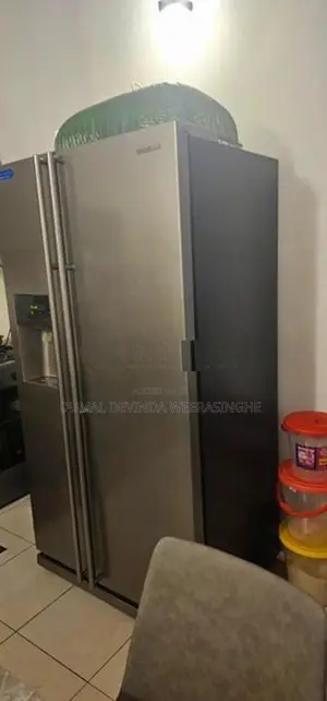 Samsung Side by Refrigerator