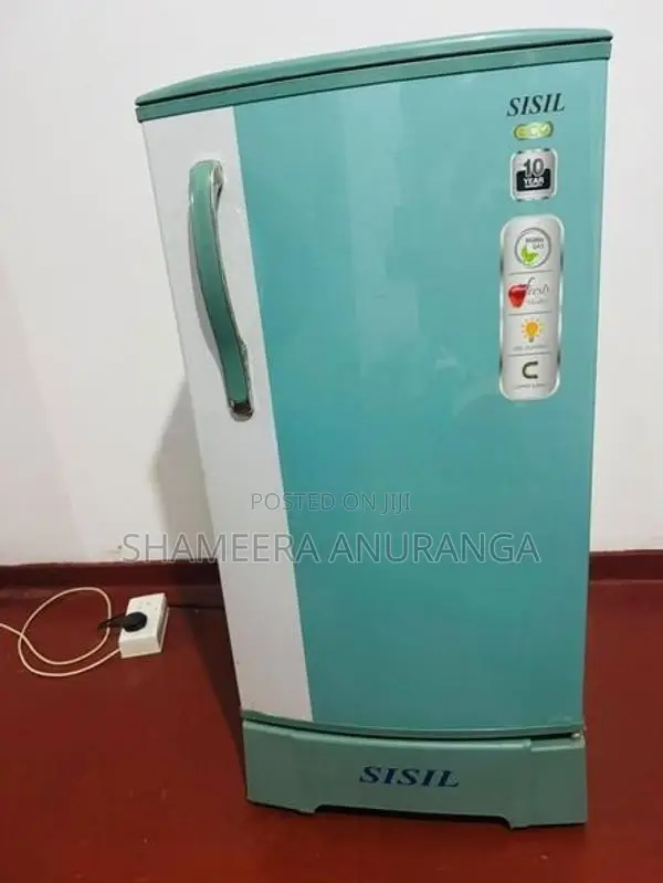 Sisil Refrigerator 141L