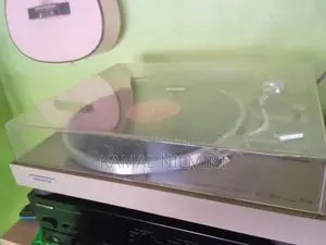 Pioneer Turn Table