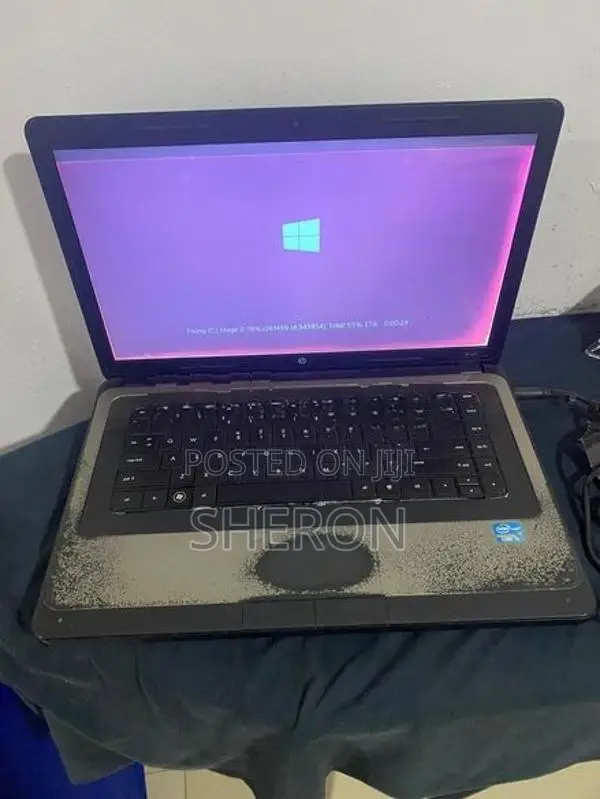 HP i3 Laptop