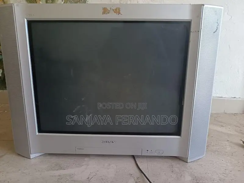 Sony FD Trinitron Wega Tv