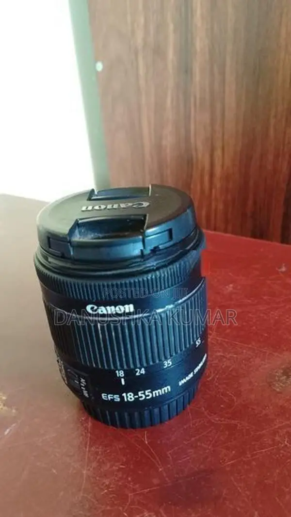 Canon EF-S 18-135mm Camera Lens