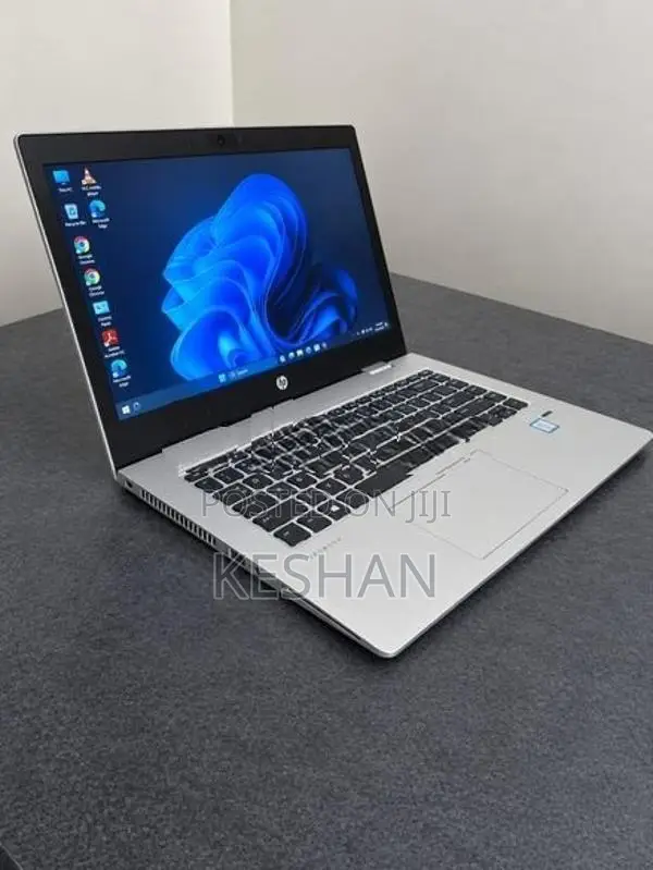 HP i5 8th 8GB|256GB