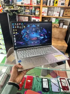 ASUS Vivobook 15