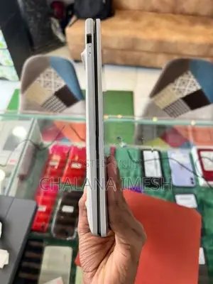 ASUS Vivobook 15