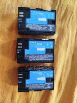 Canon Battery