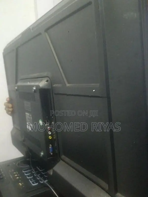 Singer 40" LED TV