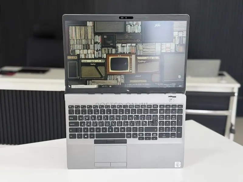 15.6 inch Core i5 10th Gen Dell Latitude 5510 l 8GB RAM 256GB SSD