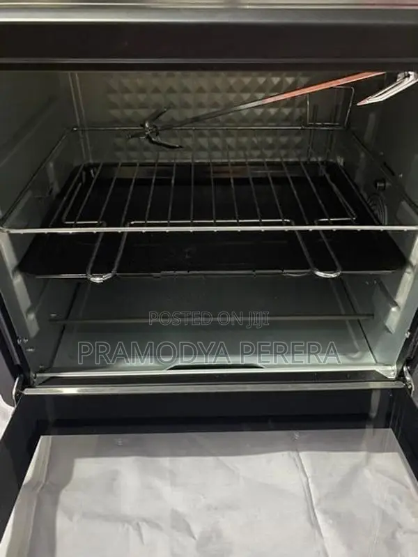 Microwave Oven