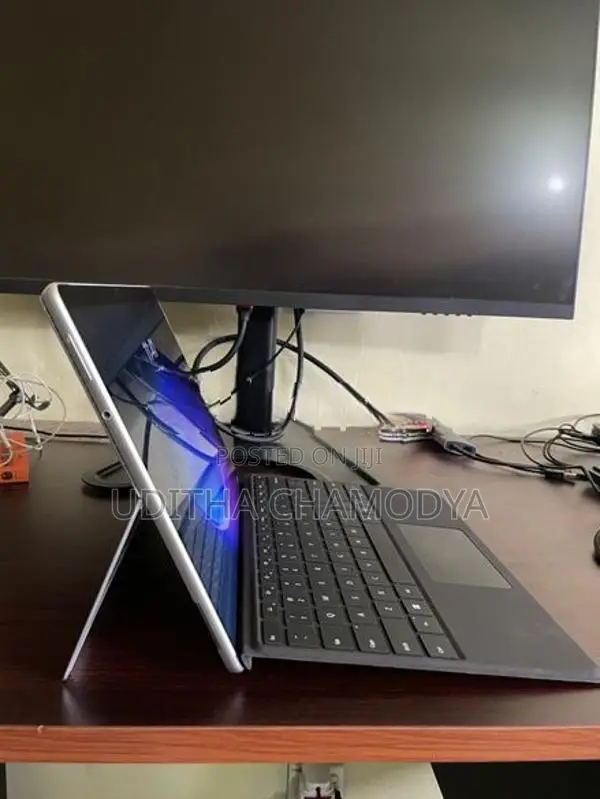 Microsoft Surface Pro 8 16GB RAM 256GB SSD