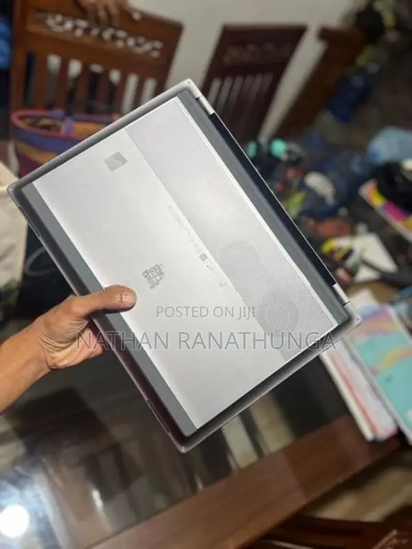HP Omnibook 7