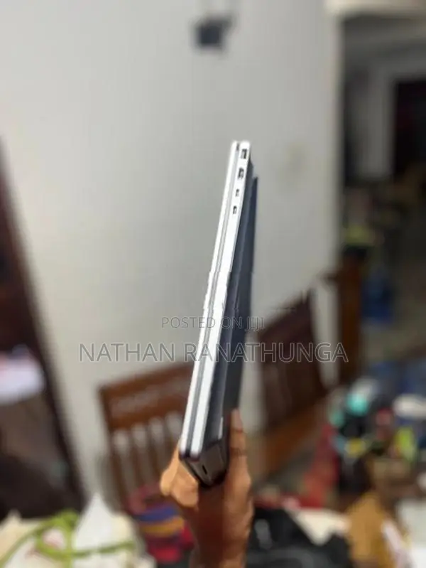 HP Omnibook 7