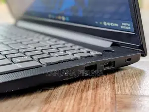 Lenovo G15 V2